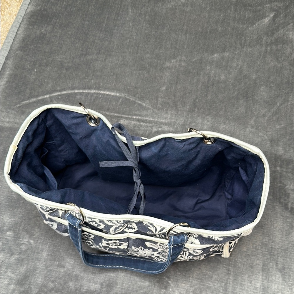 Floral Blue and White Tote Bag Preloved GUC - Picture 2 of 14